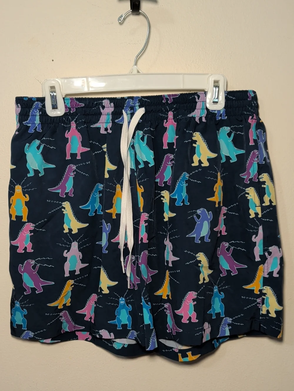 Chubbies Hear Me Roar Dino Stretch Swim Trunks Navy 5.5